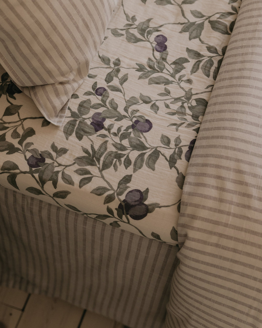 Muslin Fitted Sheet Single