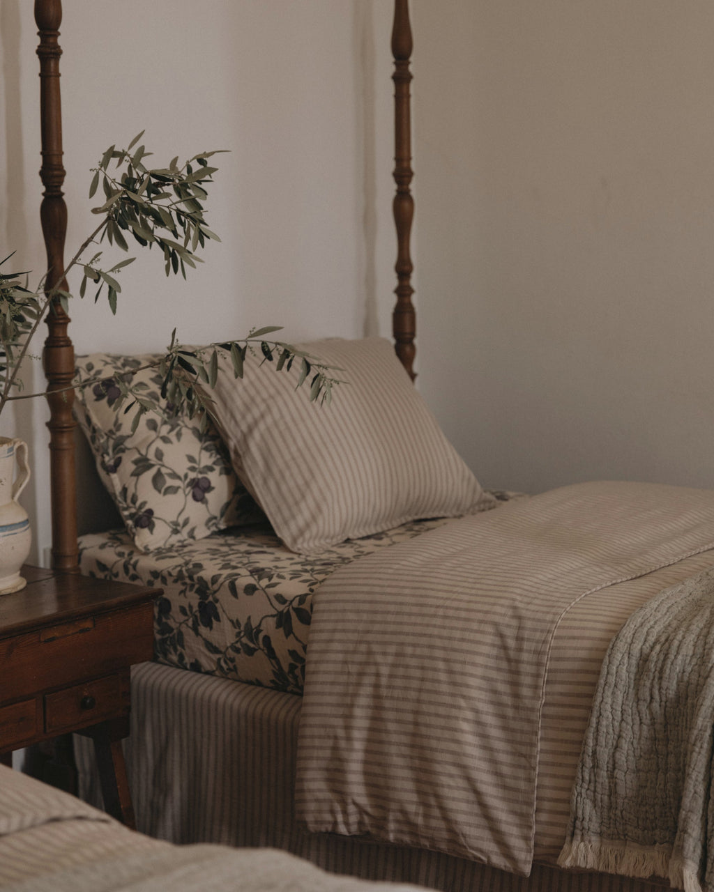 Muslin Fitted Sheet Single