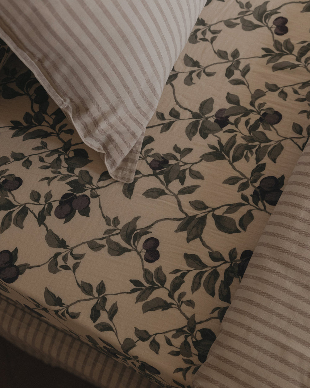 Muslin Fitted Sheet Double